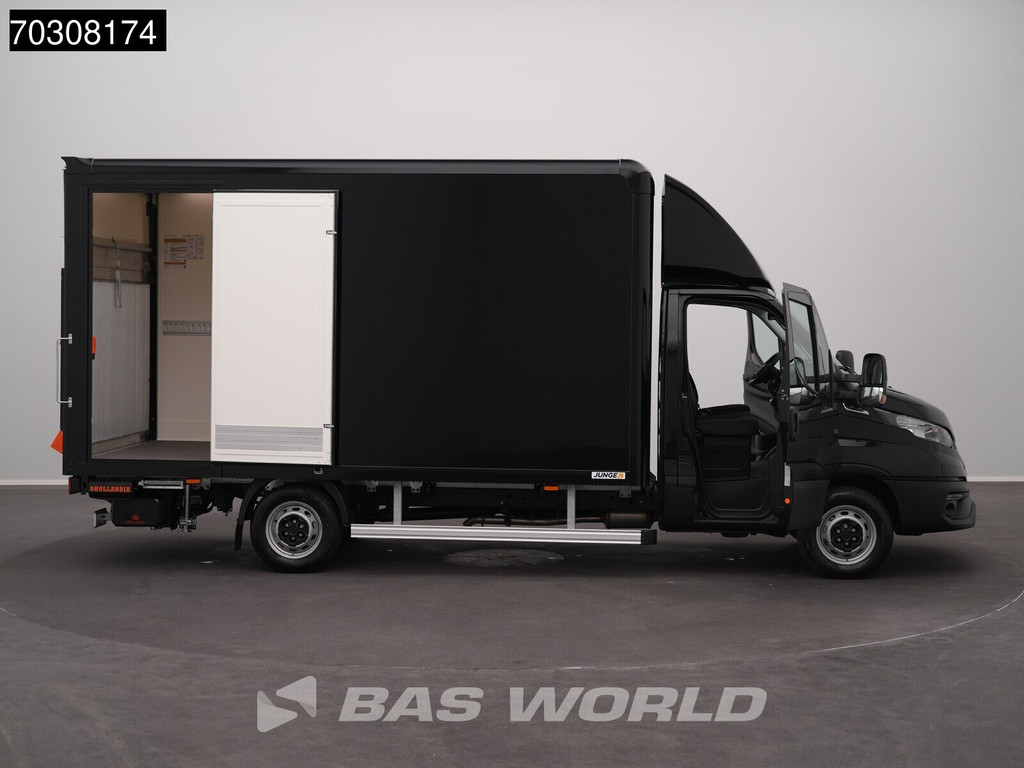 Iveco Daily 35S18 3.0L Automaat Laadklep Zijdeur Bakwagen ACC Airco CarPlay DHollandia 3,5t Trekgewicht Euro6 Meubelbak Koffer Airco 9