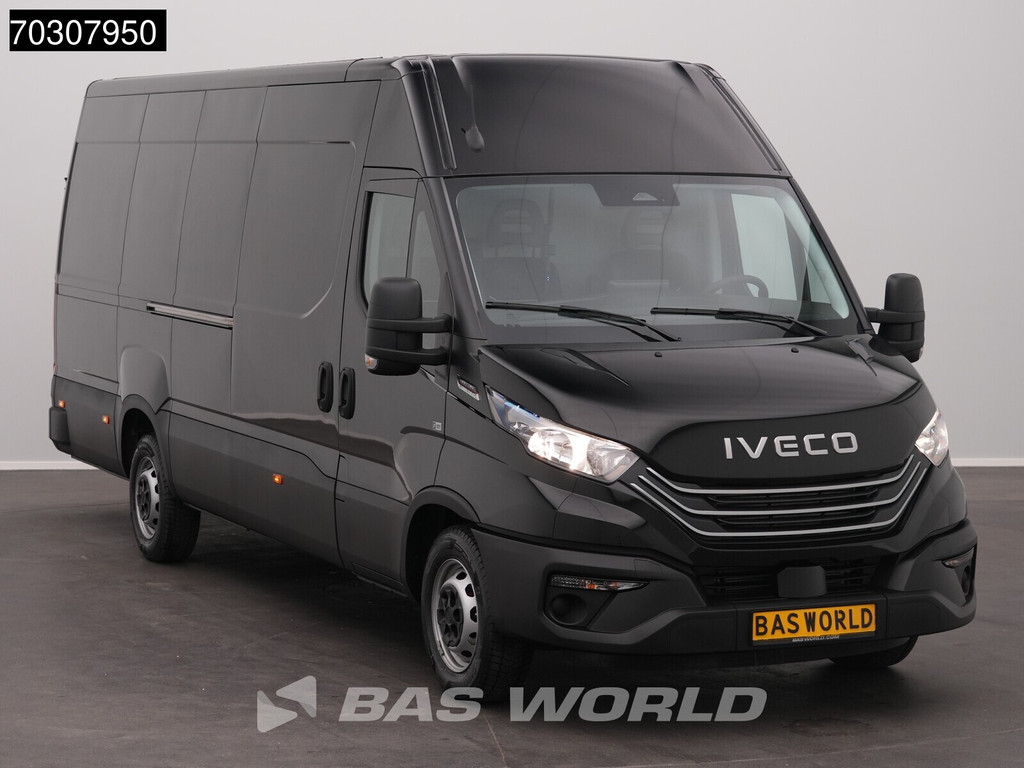 Iveco Daily 35S18 3.0L Automatic L3H2 180HP ACC Airco Cruise Camera Parking Sensors CarPlay Seatheating 3,5t Towing Capacity Euro6 L3 Airco 6