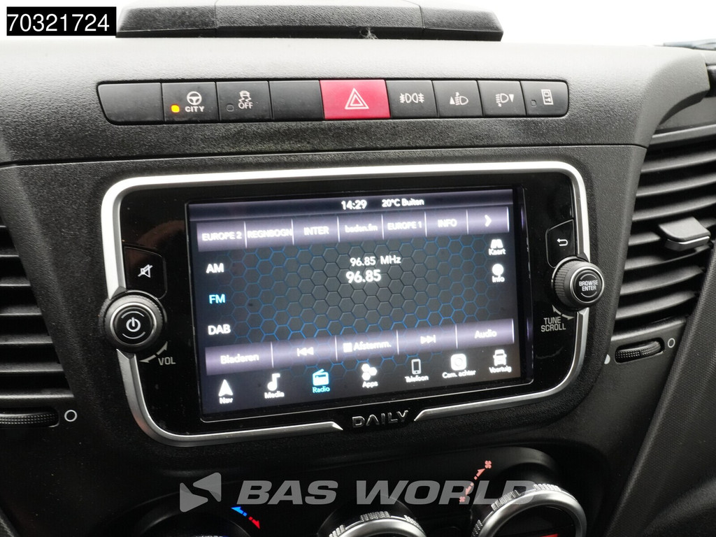 Iveco Daily 35S18 3.0L L2H2 180PK Navi Airco Cruise Camera 3,5t Trekgewicht Euro6 L2 Airco Cruise control 14