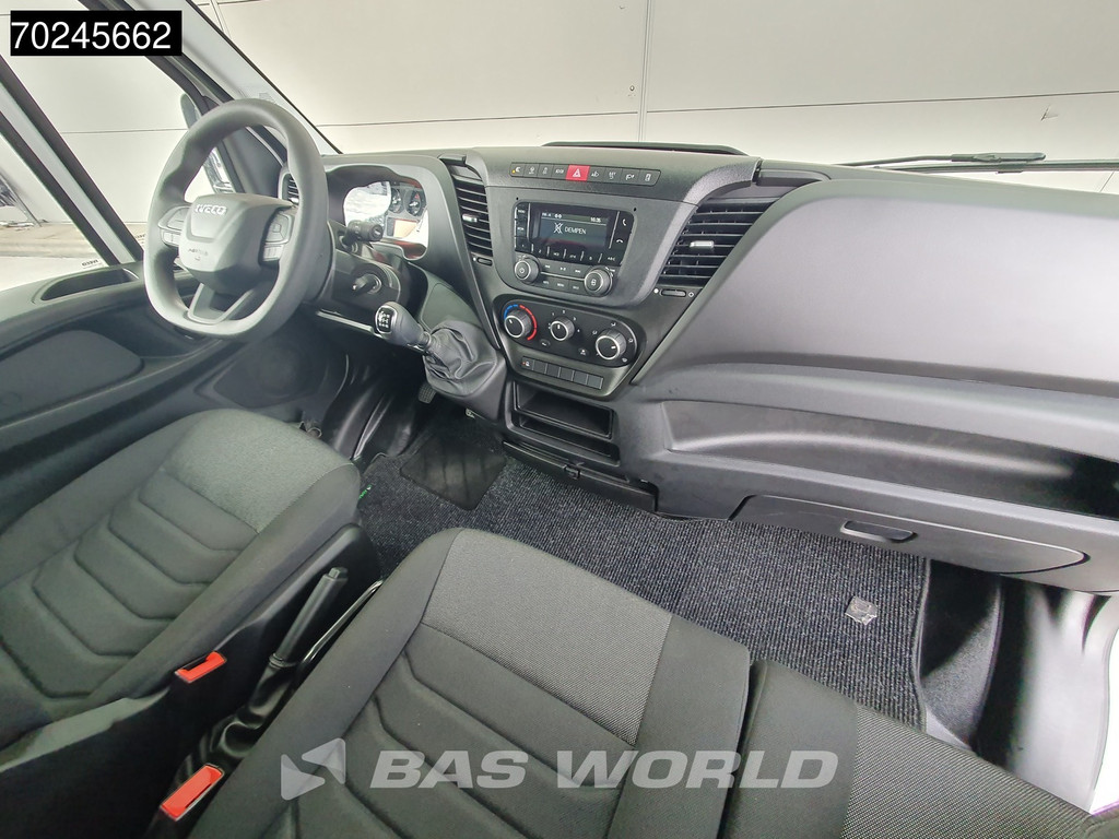 Iveco Daily 35S18 3.0L Laadklep Schuifzeilen Airco Cruise Bakwagen Meubelbak Zeilenwagen Schuifzeil Plane 22m3 Airco Cruise control 13