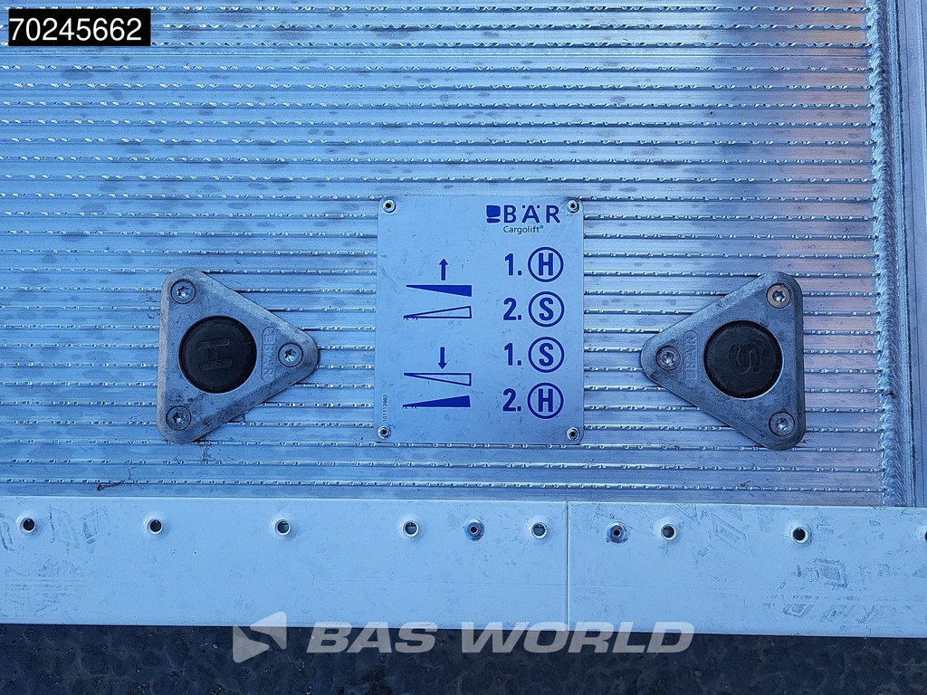 Iveco Daily 35S18 3.0L Laadklep Schuifzeilen Airco Cruise Bakwagen Meubelbak Zeilenwagen Schuifzeil Plane 22m3 Airco Cruise control 9