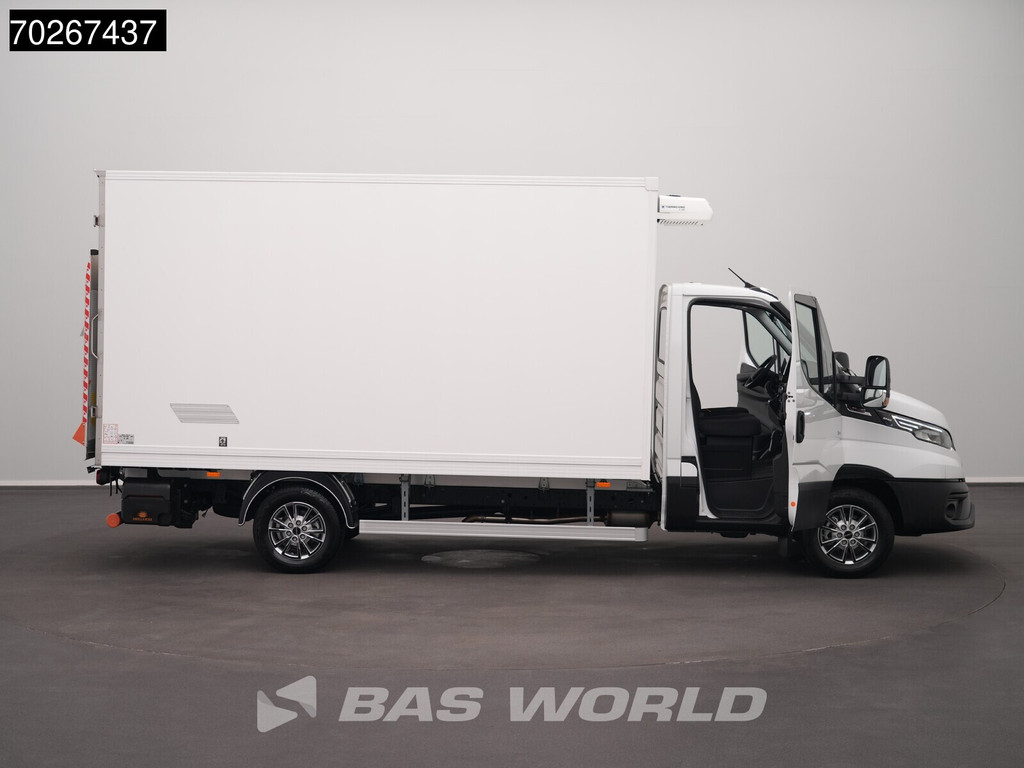 Iveco Daily 35S18 BPM VRIJ! 3.0L Koelwagen Laadklep Thermoking C-250 LED ACC Navi Airco Koel Koeler Kühl Kühler Kühlkoffer Bakwagen 20m3 Airco 7