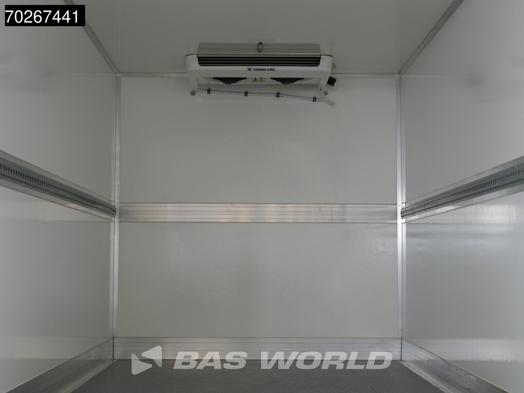 Iveco Daily 35S18 BPM VRIJ! 3.0L Laadklep Koelwagen Vriezer Thermoking V-200 MAX -18 230v stekker LED Navi Airco ACC Koel Koeler Kühler Kühlwagen Kühlkoffer Vries Frigo Bakwagen 18m3 Airco 10
