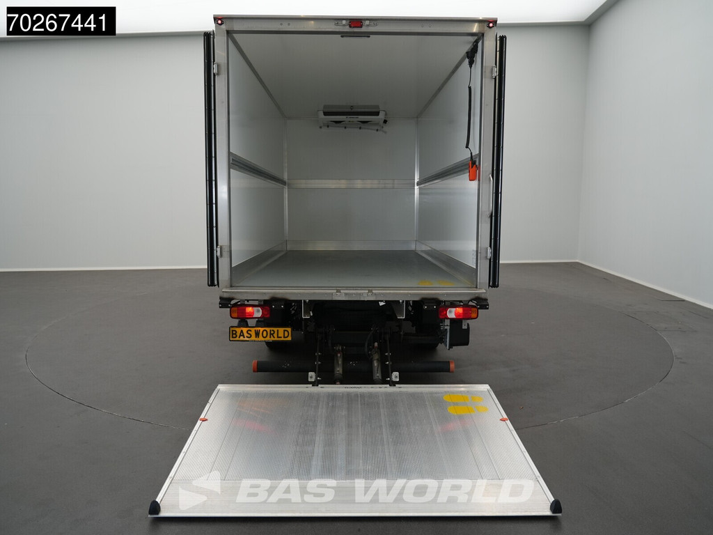 Iveco Daily 35S18 BPM VRIJ! 3.0L Laadklep Koelwagen Vriezer Thermoking V-200 MAX -18 230v stekker LED Navi Airco ACC Koel Koeler Kühler Kühlwagen Kühlkoffer Vries Frigo Bakwagen 18m3 Airco 9