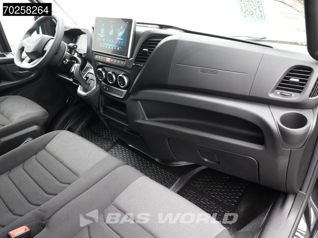 Iveco Daily 35S21 210PK 3.0L Automaat Black Ed. 2025 model L2H2 ACC LED CarPlay Velgen Camera 12m3 Airco 12