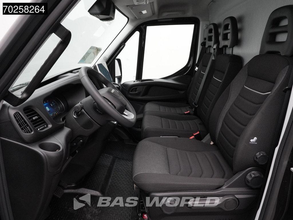 Iveco Daily 35S21 210PK 3.0L Automaat Black Ed. 2025 model L2H2 ACC LED CarPlay Velgen Camera 12m3 Airco 13