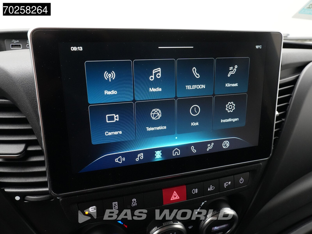 Iveco Daily 35S21 210PK 3.0L Automaat Black Ed. 2025 model L2H2 ACC LED CarPlay Velgen Camera 12m3 Airco 18