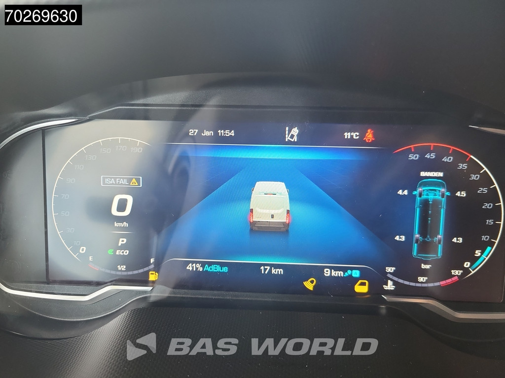 Iveco Daily 35S21 210PK 3.0L Black Edition 2025 model ACC LED Trekhaak Camera Navi 12m3 Airco Trekhaak 15