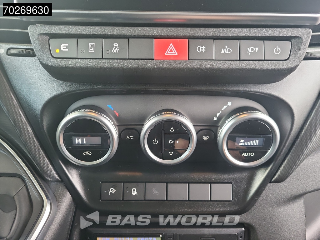 Iveco Daily 35S21 210PK 3.0L Black Edition 2025 model ACC LED Trekhaak Camera Navi 12m3 Airco Trekhaak 16
