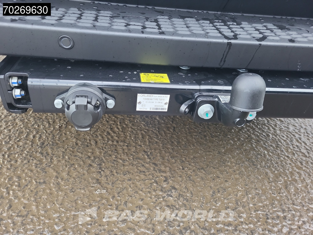 Iveco Daily 35S21 210PK 3.0L Black Edition 2025 model ACC LED Trekhaak Camera Navi 12m3 Airco Trekhaak 8