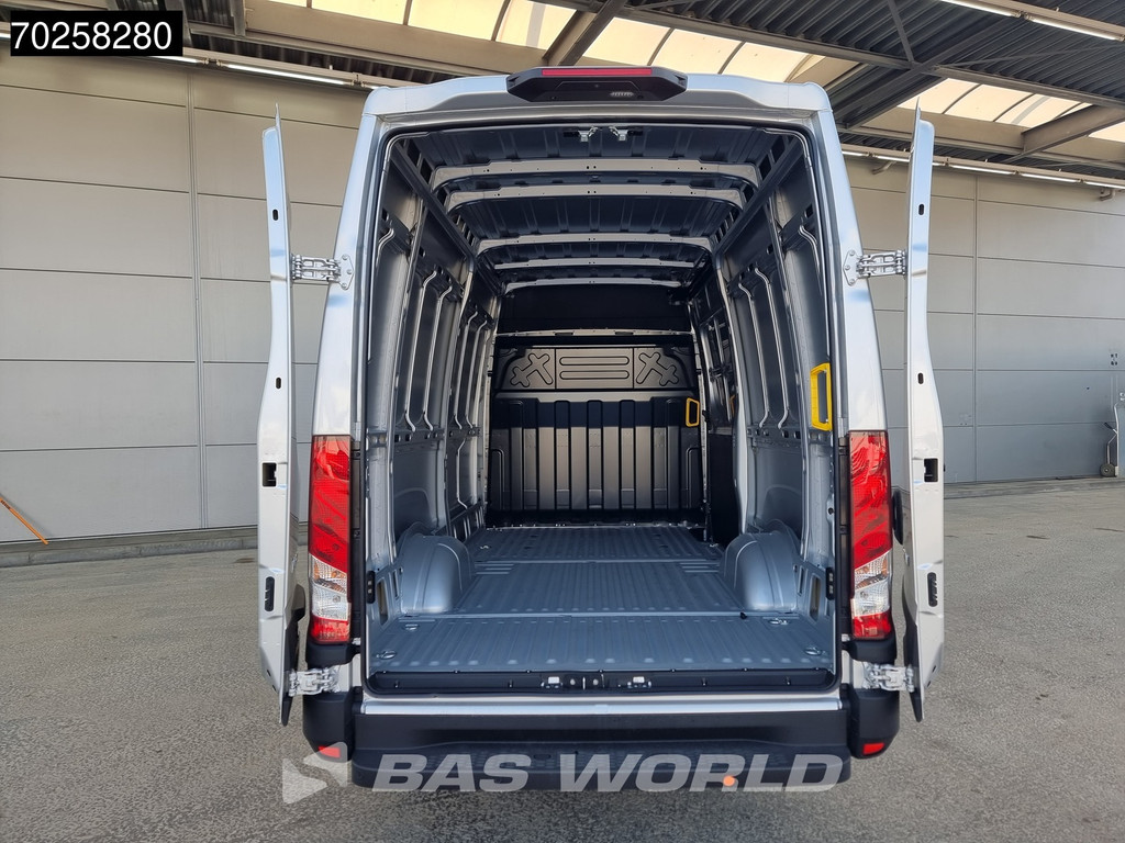 Iveco Daily 35S21 3.0L Automaat 210PK L2H2 2025-Model 3,5t Trekvermogen ACC LED CarPlay Camera Parkeersensoren Euro6 L2 12m3 Airco 7