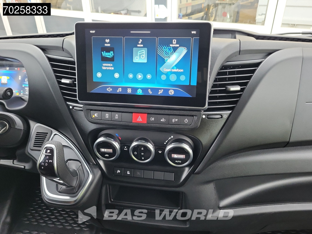 Iveco Daily 35S21 3.0L Automaat 210PK L3H2 2025-Model 3,5t Trekvermogen ACC LED CarPlay Camera Parkeersensoren Velgen 16m3 Euro6 L4H2 16m3 Airco 12