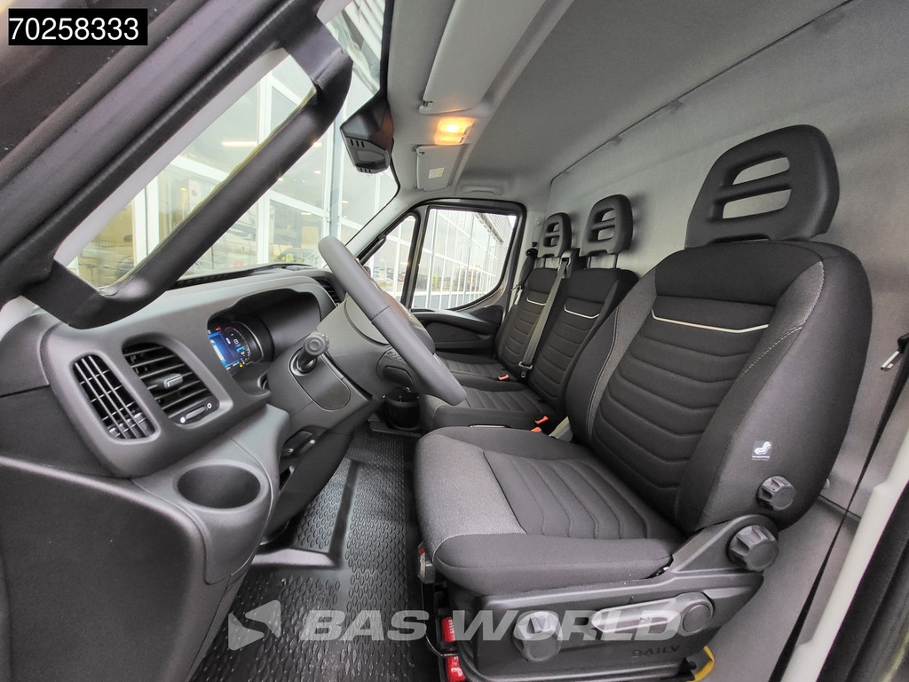 Iveco Daily 35S21 3.0L Automaat 210PK L3H2 2025-Model 3,5t Trekvermogen ACC LED CarPlay Camera Parkeersensoren Velgen 16m3 Euro6 L4H2 16m3 Airco 14