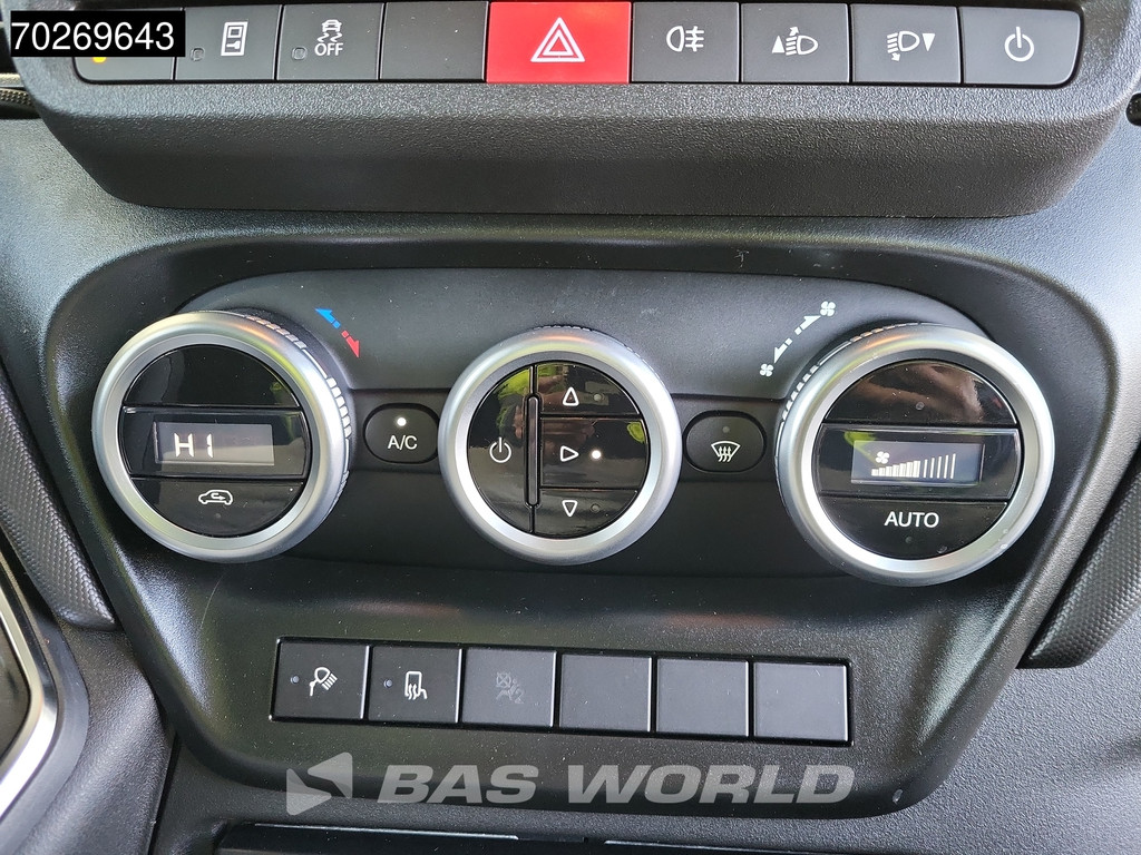 Iveco Daily 35S21 3.0L Automaat Black Edition 2025 model L2H2 Trekhaak Tacho ACC LED CarPlay Velgen Camera 12m3 Airco Trekhaak 15