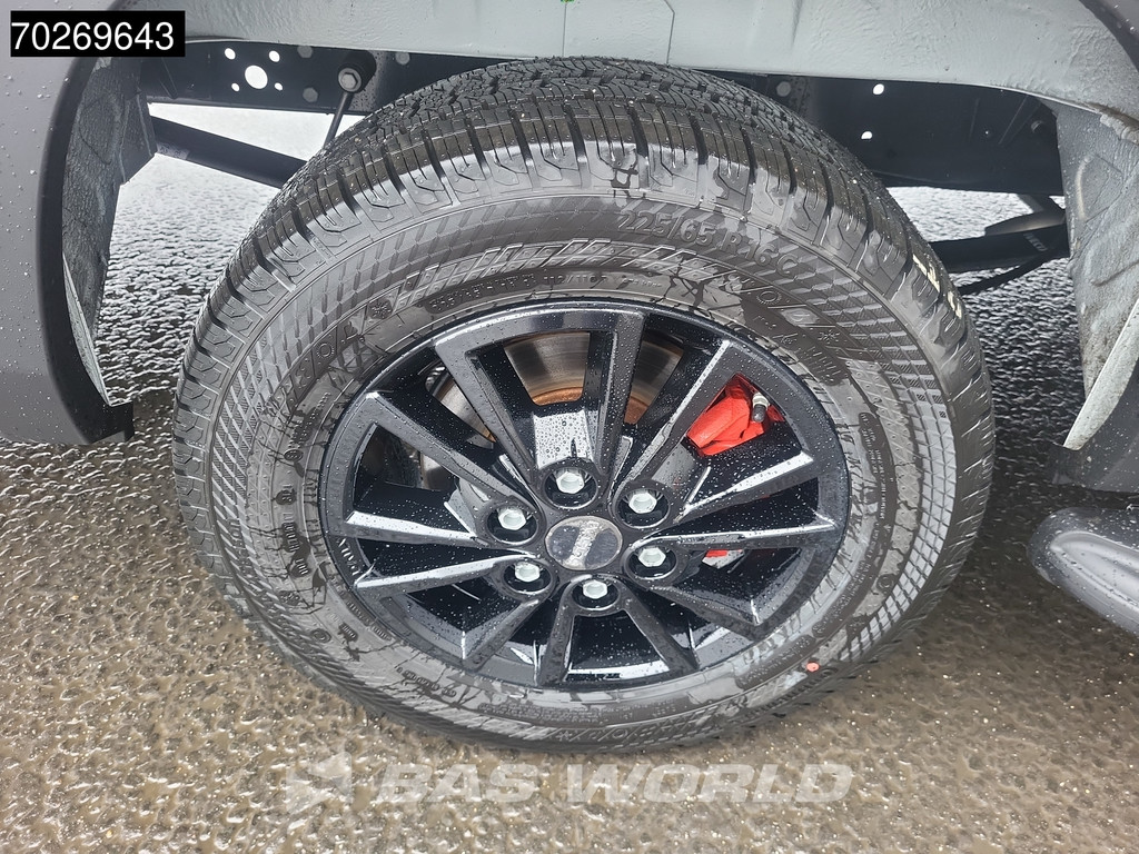 Iveco Daily 35S21 3.0L Automaat Black Edition 2025 model L2H2 Trekhaak Tacho ACC LED CarPlay Velgen Camera 12m3 Airco Trekhaak 21