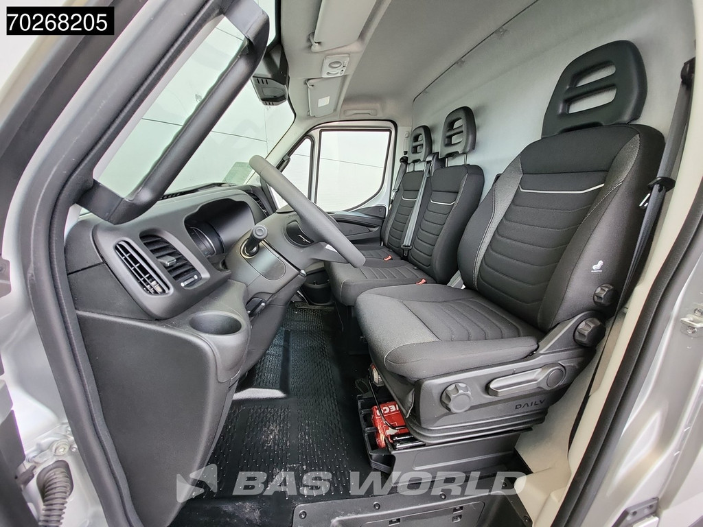 Iveco Daily 35S21 3.0L Automaat L2H2 2025model ACC LED Camera Parkeersensoren L2 3,5t Trekgewicht 12m3 Airco 10