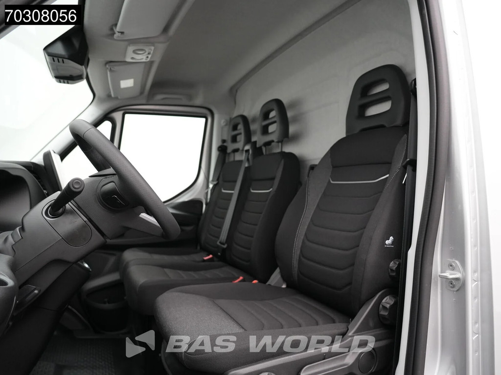 Iveco Daily 35S21 3.0L Automaat L3H2 210PK ACC LED Airco Camera Parkeersensoren CarPlay Stoelverwarming 3,5t Trekgewicht LM Velgen Euro6 L3 Airco 15