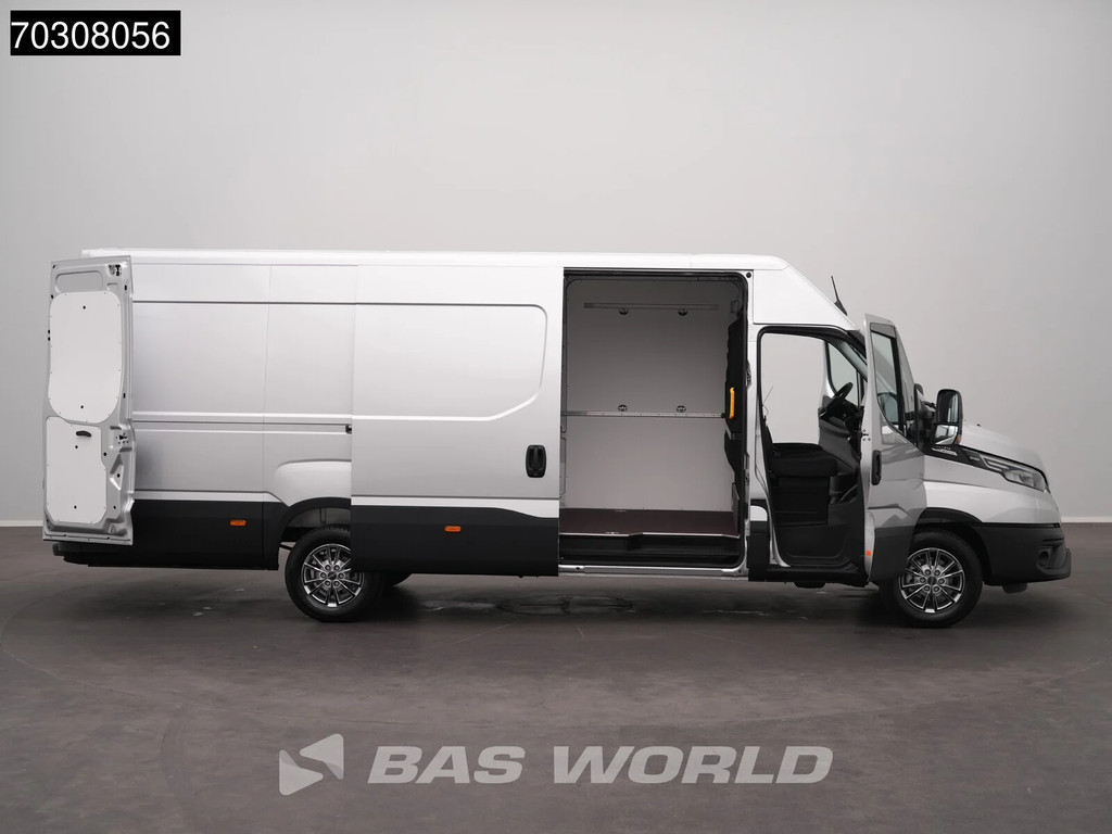 Iveco Daily 35S21 3.0L Automaat L3H2 210PK ACC LED Airco Camera Parkeersensoren CarPlay Stoelverwarming 3,5t Trekgewicht LM Velgen Euro6 L3 Airco 8