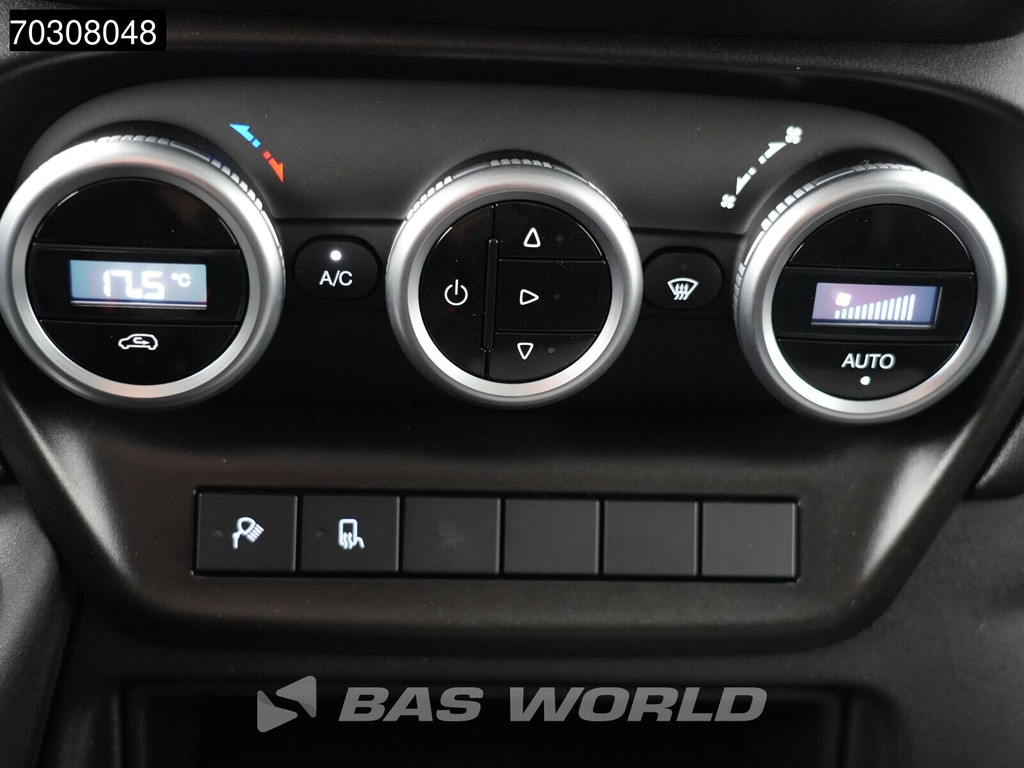Iveco Daily 35S21 3.0L Automatic L3H2 210HP ACC LED Airco Camera CarPlay Parking Sensors Sitheating 3,5t Towing Capacity Euro6 L3 Airco 21