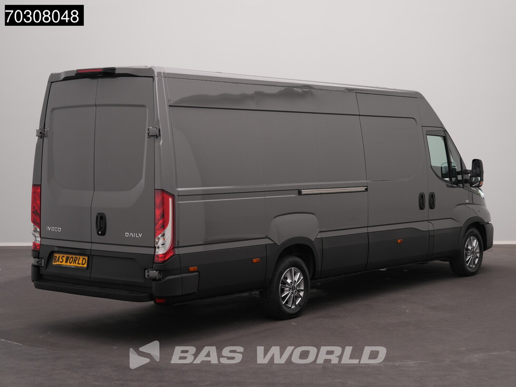 Iveco Daily 35S21 3.0L Automatic L3H2 210HP ACC LED Airco Camera CarPlay Parking Sensors Sitheating 3,5t Towing Capacity Euro6 L3 Airco 7