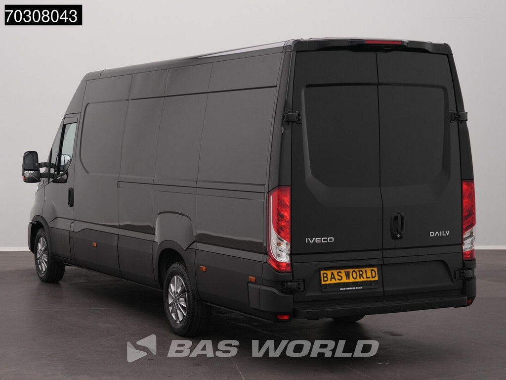 Iveco Daily 35S21 3.0L Automatic L3H2 210HP ACC LED Airco Camera Parking Sensors CarPlay Seatheating 3,5t Towing Capacity Euro6 L3 Airco 2