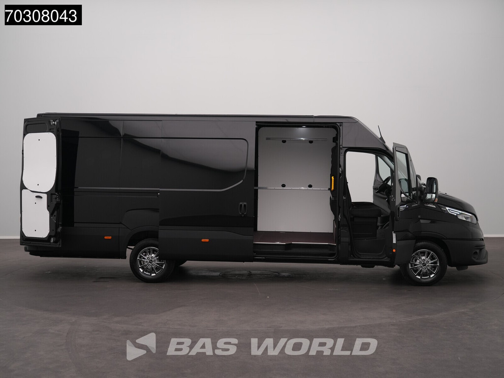 Iveco Daily 35S21 3.0L Automatic L3H2 210HP ACC LED Airco Camera Parking Sensors CarPlay Seatheating 3,5t Towing Capacity Euro6 L3 Airco 8