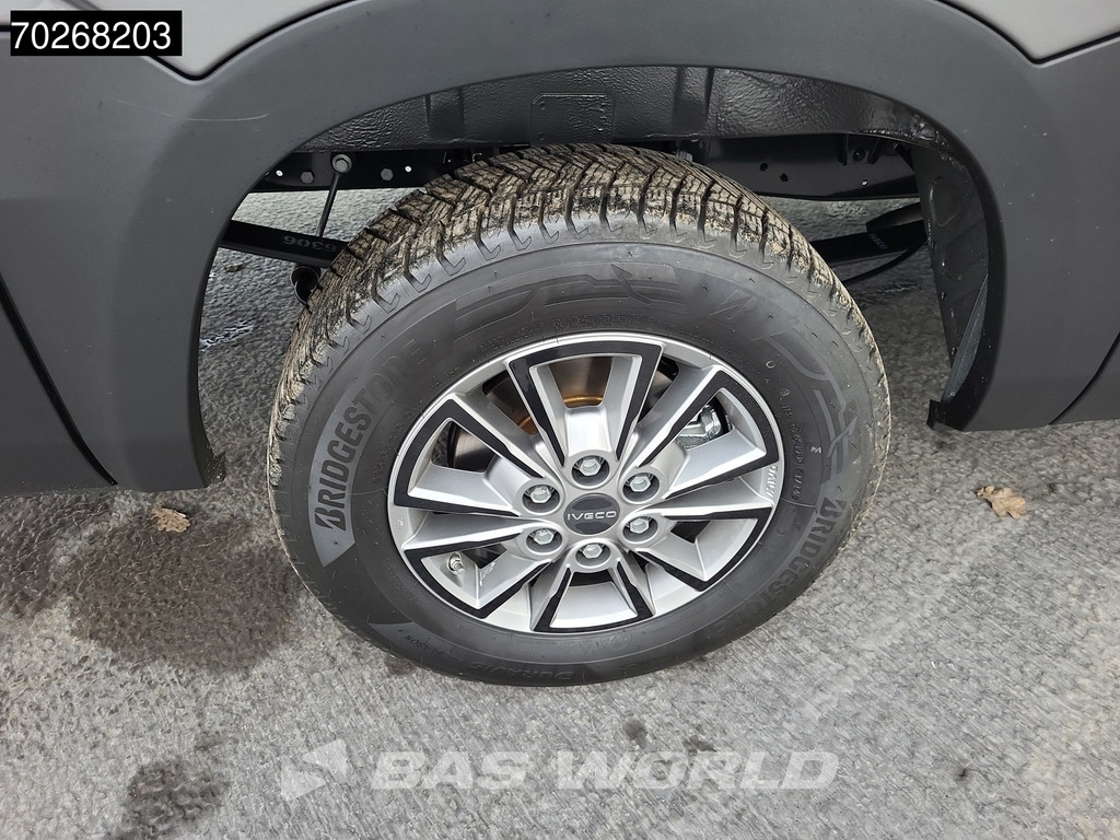 Iveco Daily 35S21 Automaat 2025 model L2H2 Trekhaak Tacho ACC LED CarPlay Velgen Camera 12m3 Airco Trekhaak 11
