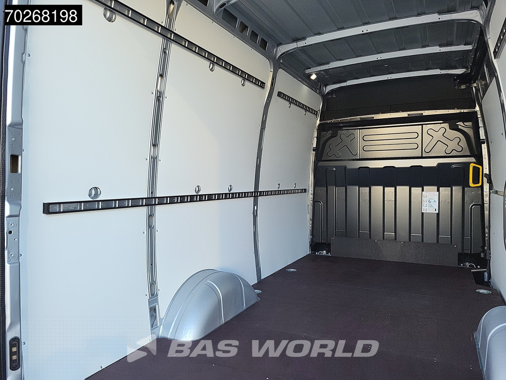 Iveco Daily 35S21 Automaat 2025 model L2H2 Trekhaak Tacho ACC LED CarPlay Velgen Camera 12m3 Airco Trekhaak 8