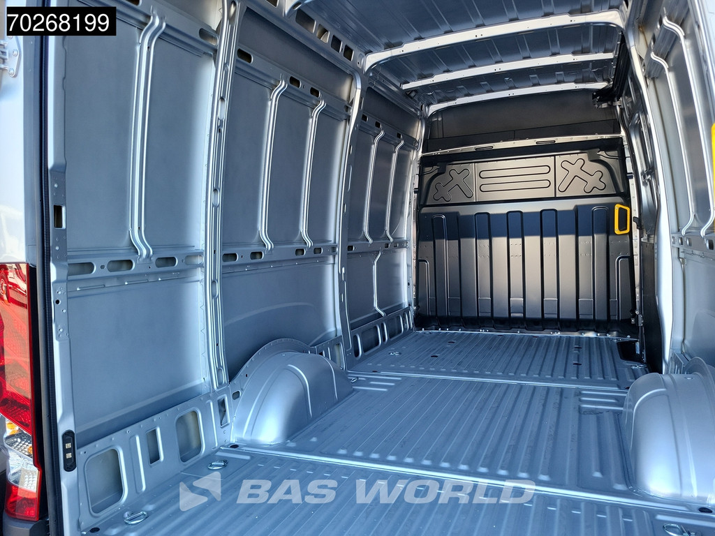 Iveco Daily 35S21 Automaat Black Edition 2025 model L2H2 ACC LED CarPlay Velgen Camera 12m3 Airco 8