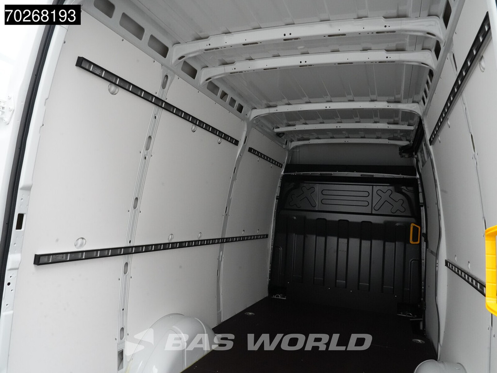 Iveco Daily 35S21 BPM VRIJ! 210PK 3.0L Automaat 2025 model L2H2 Trekhaak Tacho ACC LED CarPlay Velgen Camera 12m3 Airco Trekhaak 12