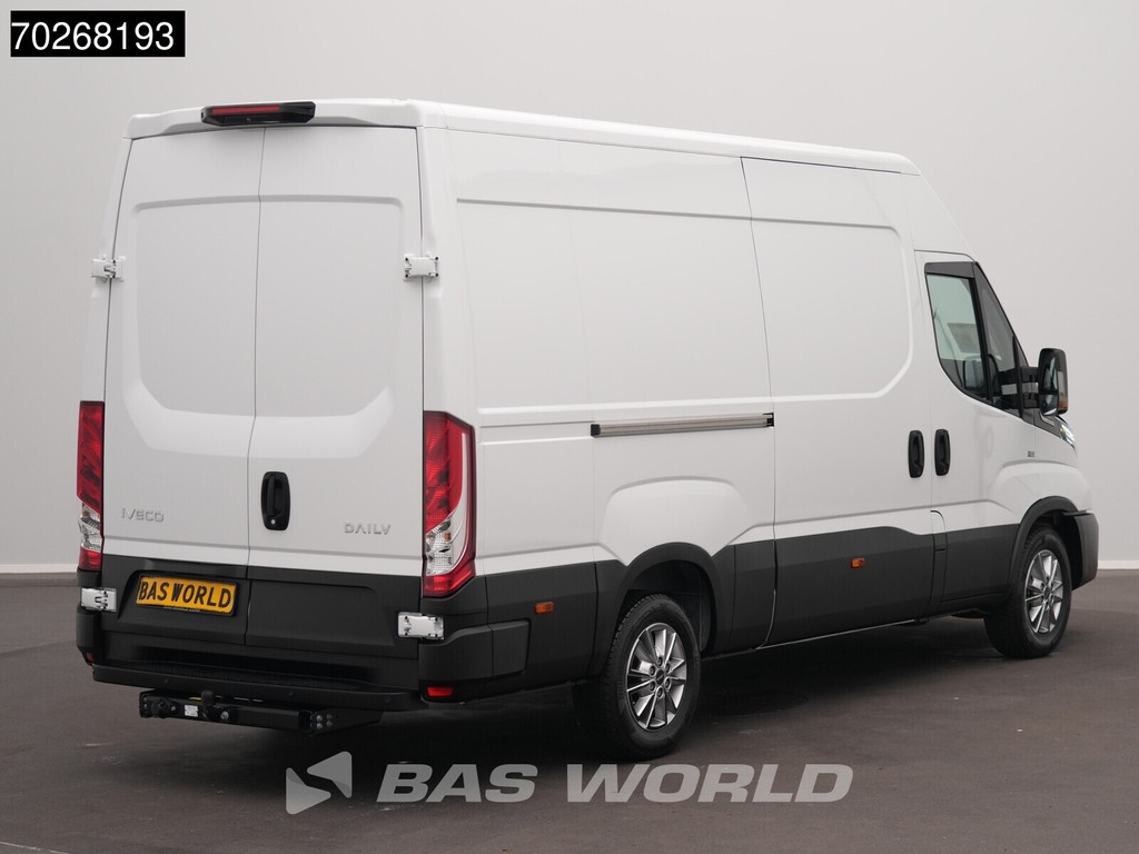 Iveco Daily 35S21 BPM VRIJ! 210PK 3.0L Automaat 2025 model L2H2 Trekhaak Tacho ACC LED CarPlay Velgen Camera 12m3 Airco Trekhaak 6