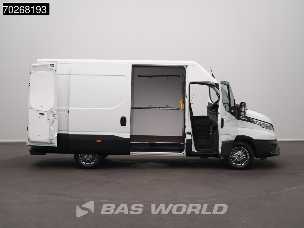 Iveco Daily 35S21 BPM VRIJ! 210PK 3.0L Automaat 2025 model L2H2 Trekhaak Tacho ACC LED CarPlay Velgen Camera 12m3 Airco Trekhaak 8