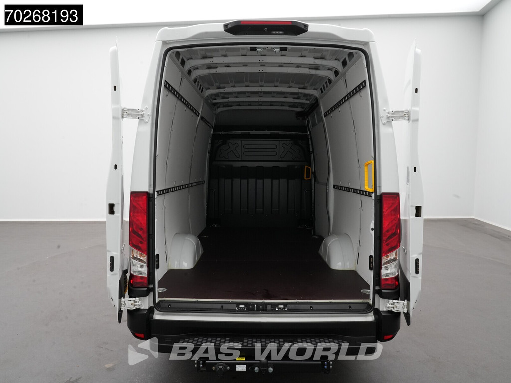 Iveco Daily 35S21 BPM VRIJ! 210PK 3.0L Automaat 2025 model L2H2 Trekhaak Tacho ACC LED CarPlay Velgen Camera 12m3 Airco Trekhaak 9