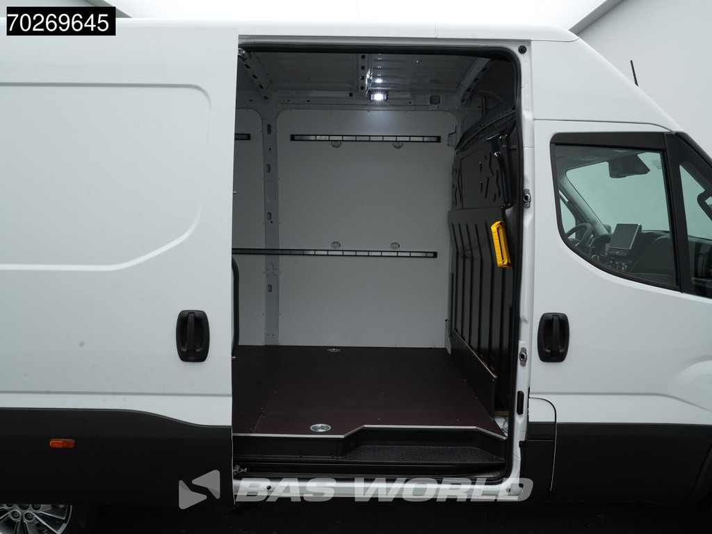 Iveco Daily 35S21 BPM VRIJ! 210PK 3.0L Automaat L2H2 Trekhaak Tacho ACC LED CarPlay Velgen Camera 12m3 Airco Trekhaak 10