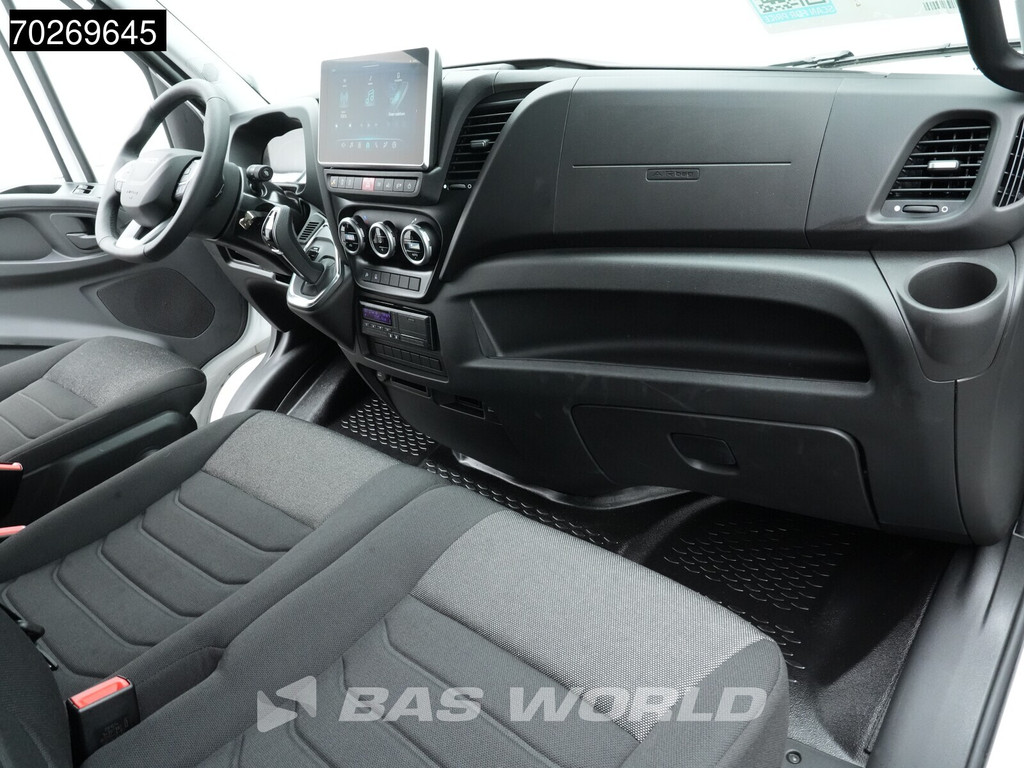 Iveco Daily 35S21 BPM VRIJ! 210PK 3.0L Automaat L2H2 Trekhaak Tacho ACC LED CarPlay Velgen Camera 12m3 Airco Trekhaak 13