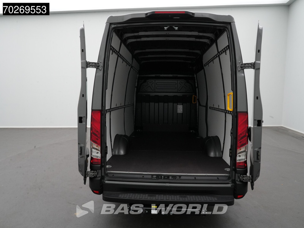 Iveco Daily 35S21 BPM VRIJ! 3.0L Automaat 210PK 3,5t Trekhaak ACC LED Airco Camera Parkeersensoren Tacho Euro6 L2 12m3 Airco Trekhaak 9