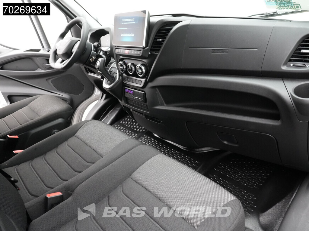 Iveco Daily 35S21 BPM VRIJ! 3.0L Automaat 210PK 3,5t Trekhaak ACC LED Camera Parkeersensoren Tacho Euro6 L2 12m3 Airco Trekhaak 13