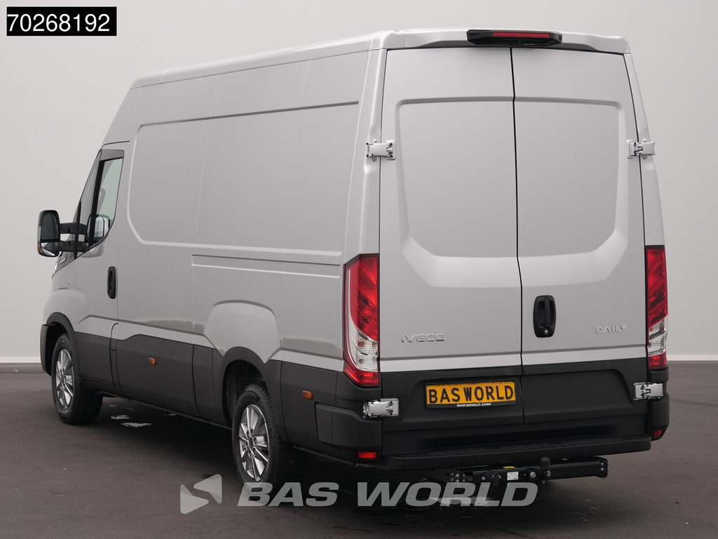 Iveco Daily 35S21 BPM VRIJ! 3.0L Automaat 210PK 3,5t Trekhaak ACC LED Camera Parkeersensoren Tacho Euro6 L2 12m3 Airco Trekhaak 2