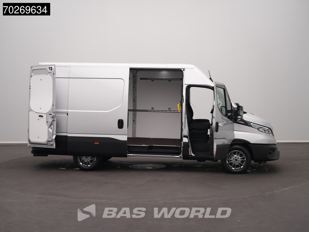 Iveco Daily 35S21 BPM VRIJ! 3.0L Automaat 210PK 3,5t Trekhaak ACC LED Camera Parkeersensoren Tacho Euro6 L2 12m3 Airco Trekhaak 8