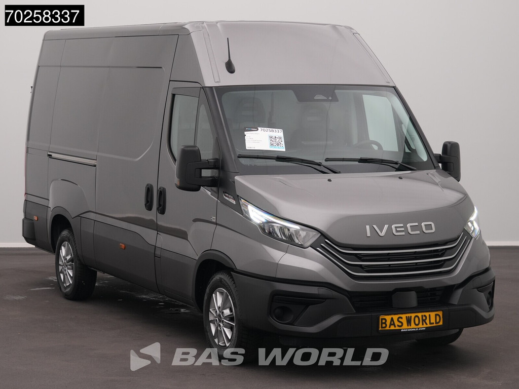 Iveco Daily 35S21 BPM VRIJ! 3.0L Automaat 210PK L2H2 2025-Model 3,5t Trekvermogen ACC LED CarPlay Camera Parkeersensoren Velgen Euro6 L2 12m3 Airco 8