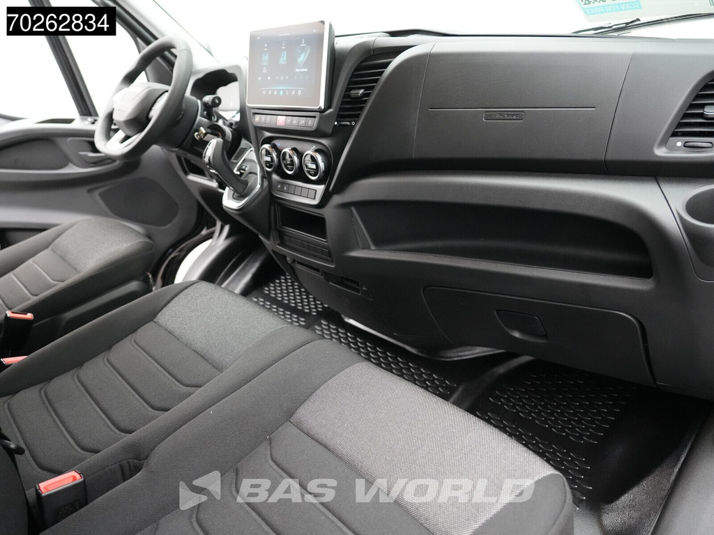 Iveco Daily 35S21 BPM VRIJ! 3.0L Automaat 210PK L3H2 2025-Model 3,5t Trekvermogen ACC LED CarPlay Camera Parkeersensoren Velgen 16m3 Euro6 L4H2 16m3 Airco 13