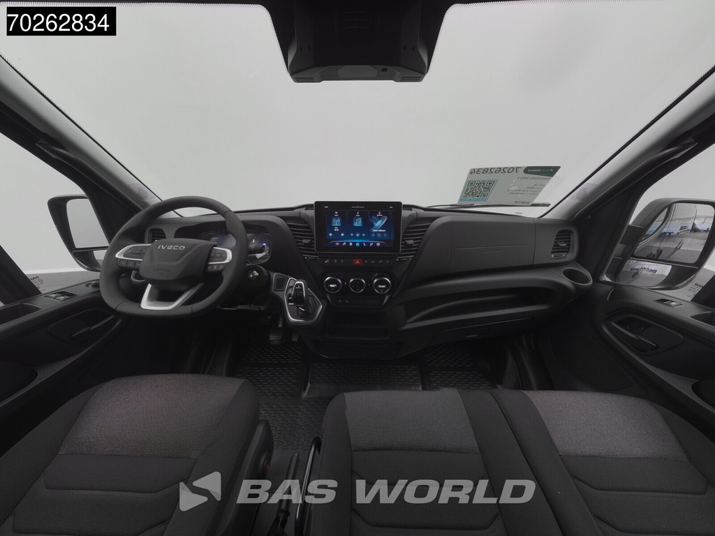 Iveco Daily 35S21 BPM VRIJ! 3.0L Automaat 210PK L3H2 2025-Model 3,5t Trekvermogen ACC LED CarPlay Camera Parkeersensoren Velgen 16m3 Euro6 L4H2 16m3 Airco 14