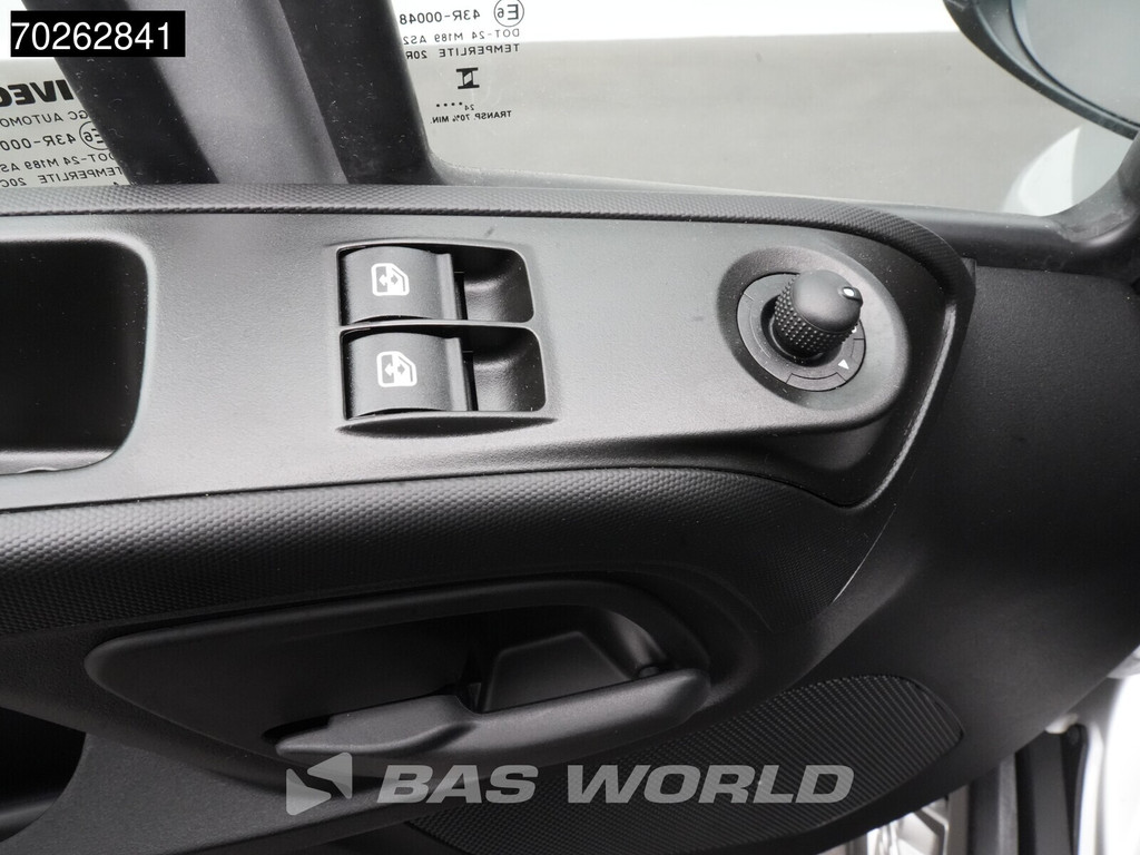 Iveco Daily 35S21 BPM VRIJ! 3.0L Automaat 210PK L3H2 2025-Model 3,5t Trekvermogen ACC LED CarPlay Camera Parkeersensoren Velgen 16m3 Euro6 L4H2 16m3 Airco 16