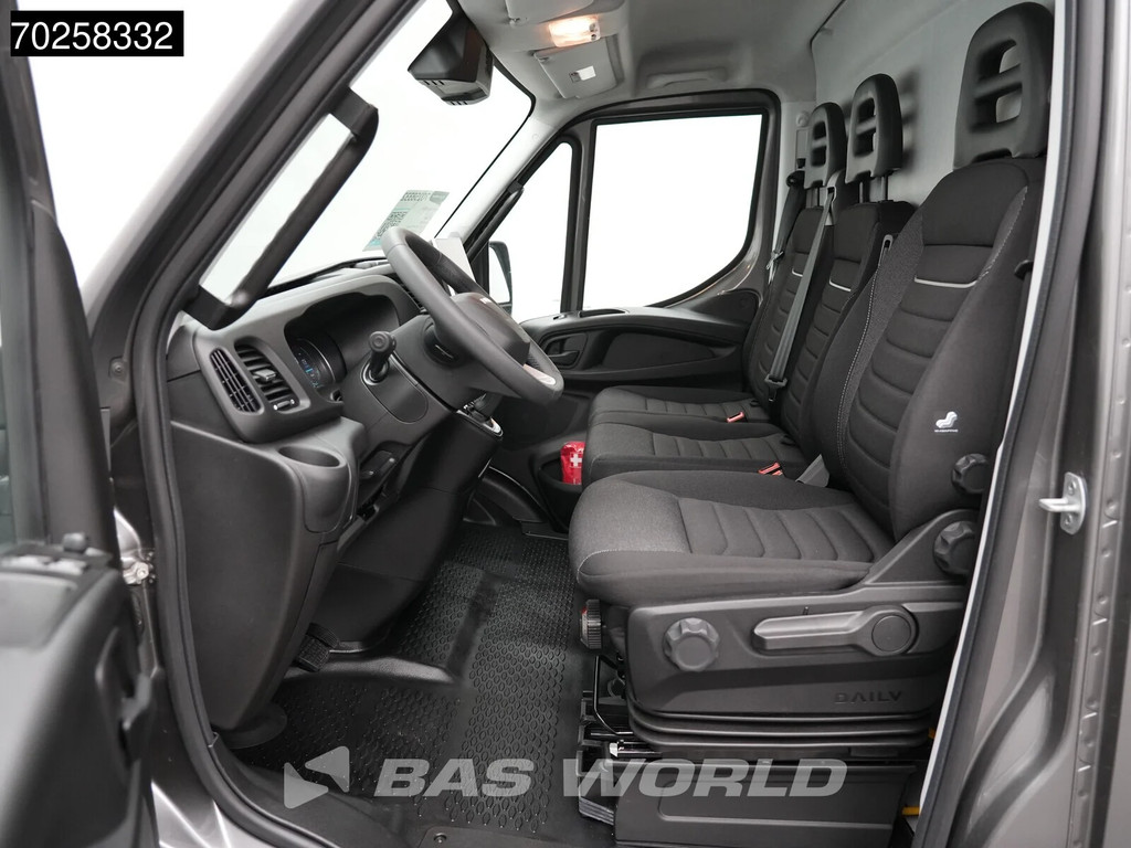 Iveco Daily 35S21 BPM VRIJ! 3.0L Automaat 210PK L3H2 2025-Model 3,5t Trekvermogen ACC LED CarPlay Camera Parkeersensoren Velgen 16m3 Euro6 L4H2 16m3 Airco 3