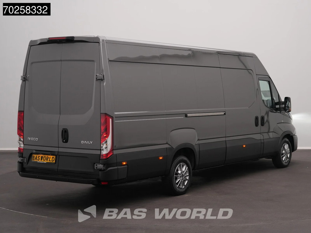 Iveco Daily 35S21 BPM VRIJ! 3.0L Automaat 210PK L3H2 2025-Model 3,5t Trekvermogen ACC LED CarPlay Camera Parkeersensoren Velgen 16m3 Euro6 L4H2 16m3 Airco 7