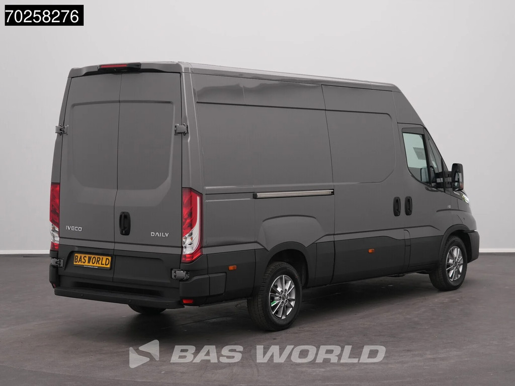 Iveco Daily 35S21 BPM VRIJ! 3.0L Automaat 2x Schuifdeur 210PK L2H2 2025-Model 3,5t Trekvermogen ACC LED CarPlay Camera Parkeersensoren Euro6 L2 12m3 Airco 10