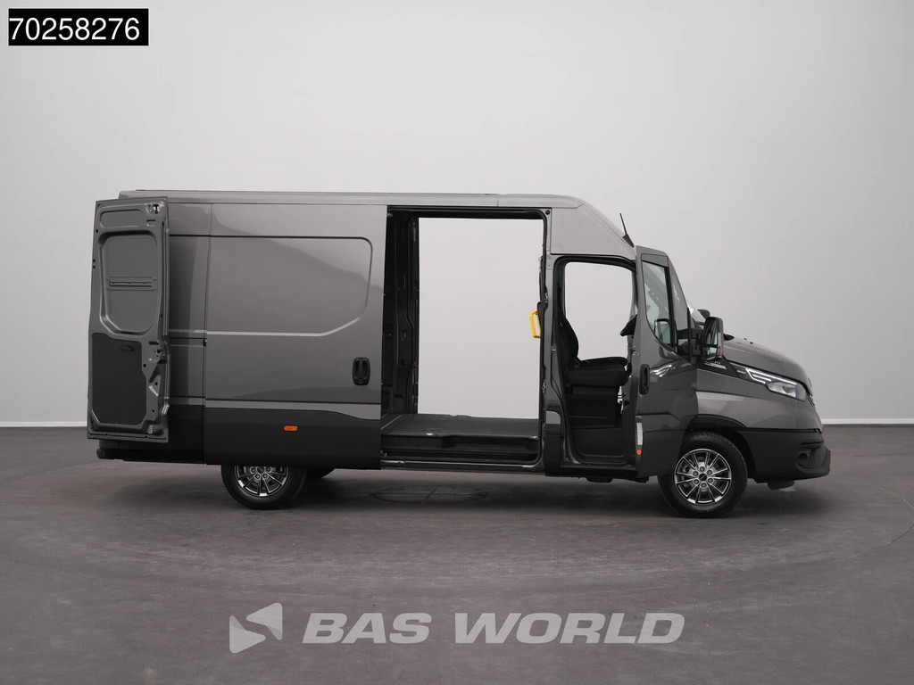 Iveco Daily 35S21 BPM VRIJ! 3.0L Automaat 2x Schuifdeur 210PK L2H2 2025-Model 3,5t Trekvermogen ACC LED CarPlay Camera Parkeersensoren Euro6 L2 12m3 Airco 15