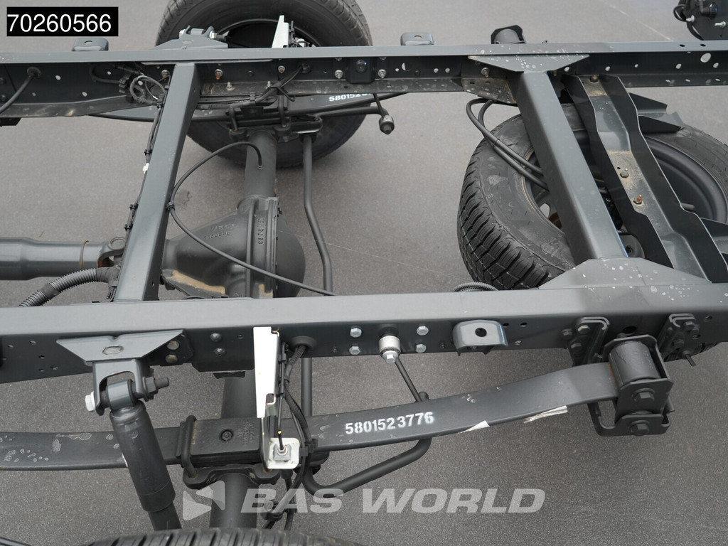 Iveco Daily 35S21 BPM VRIJ! 3.0L Automaat BPM VRIJ Chassis Cabine 410WB 2025 model LED CarPlay ACC Airco Fahrgestell Airco 11
