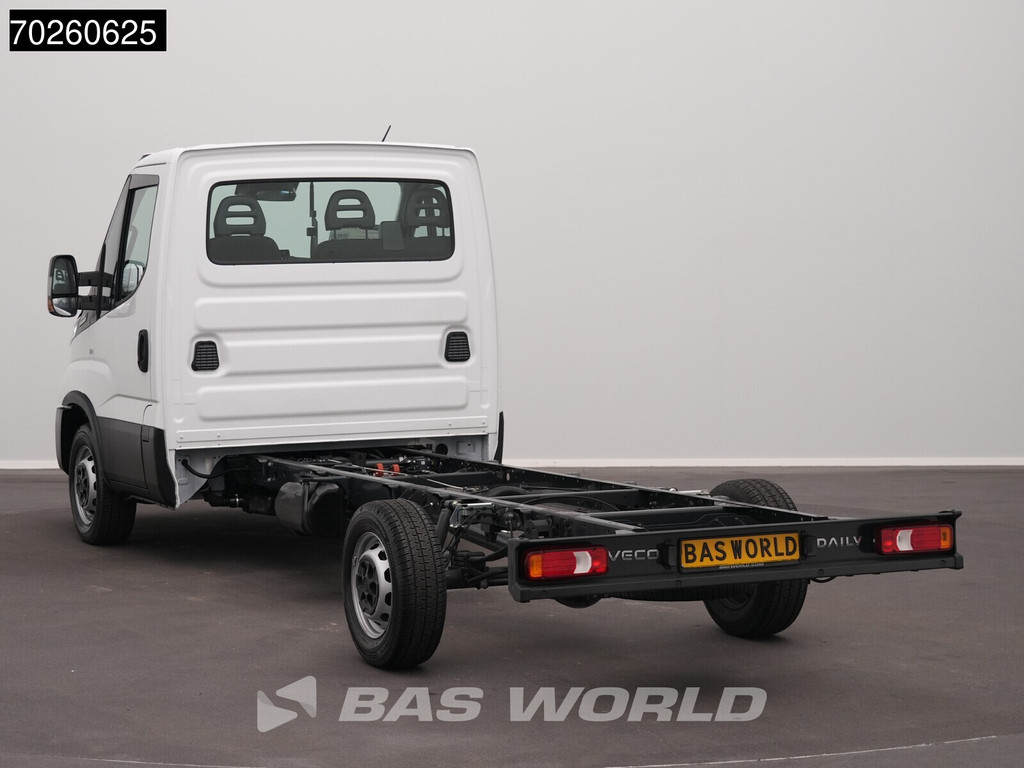 Iveco Daily 35S21 BPM VRIJ! 3.0L Automaat BPM VRIJ Chassis Cabine 410WB 2025 model LED CarPlay ACC Airco Fahrgestell Airco 2