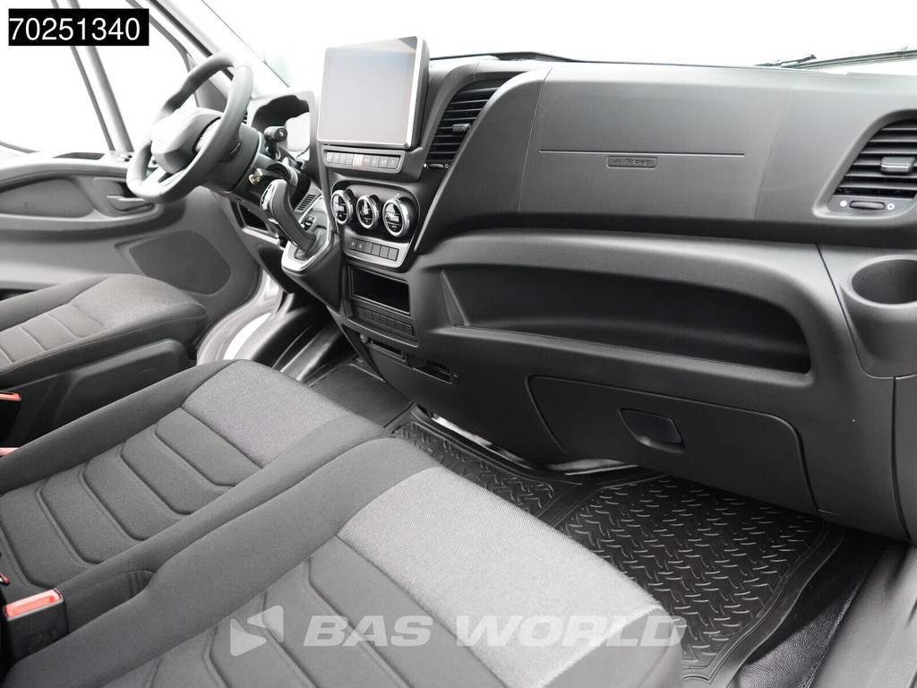 Iveco Daily 35S21 BPM VRIJ! 3.0L Automaat L2H1 210PK Laag Dak 2025-Model 3,5t Trekhaak ACC Navi LED Camera Parkeersensoren Euro6 L2 8m3 Airco Trekhaak 6